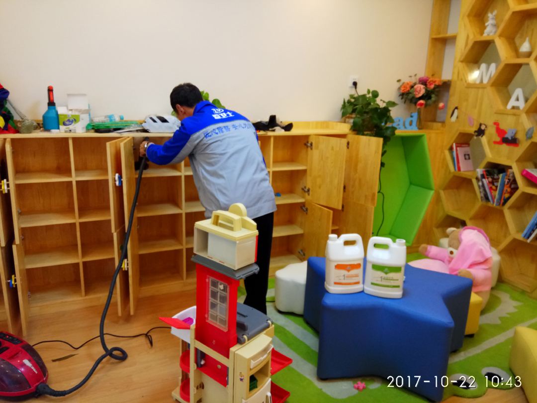 多重保障 构筑绿色学习环境 爱卫士为美帝奇国际幼儿园进行室内空气治理