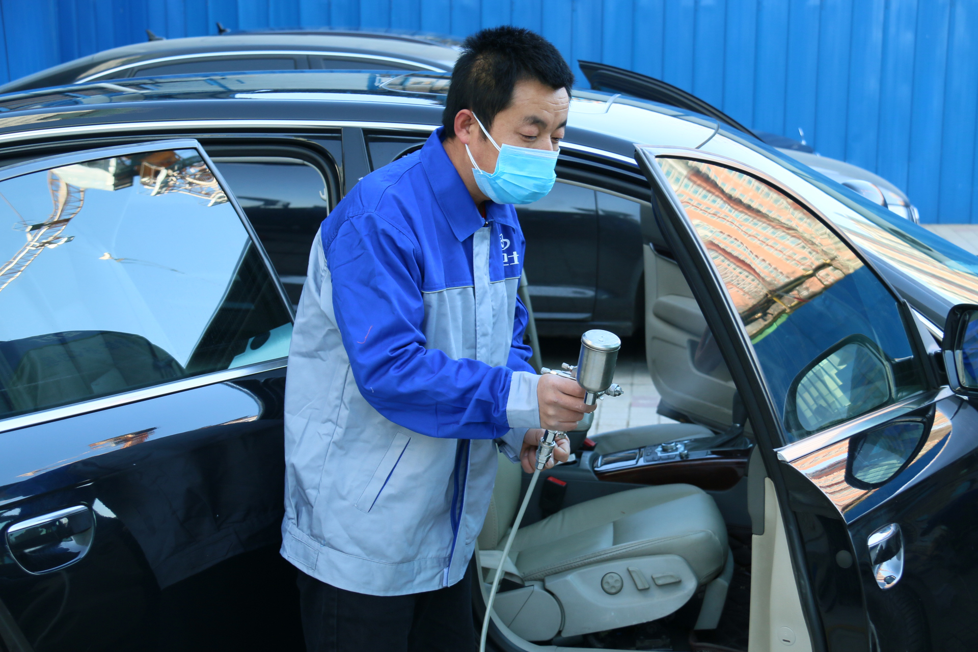 车辆空气净化